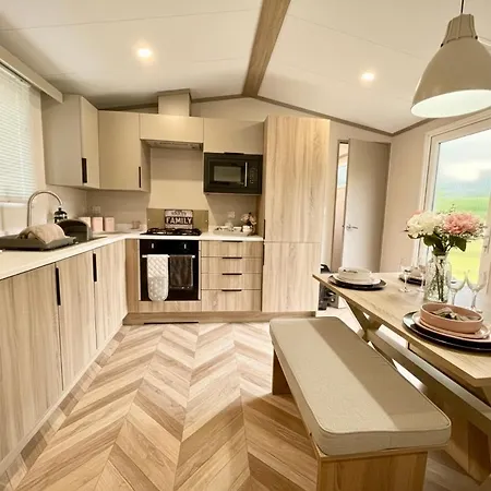 Chalet Hot Tub *